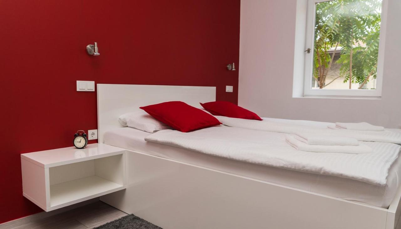 זאגרב Apartments Kruc מראה חיצוני תמונה