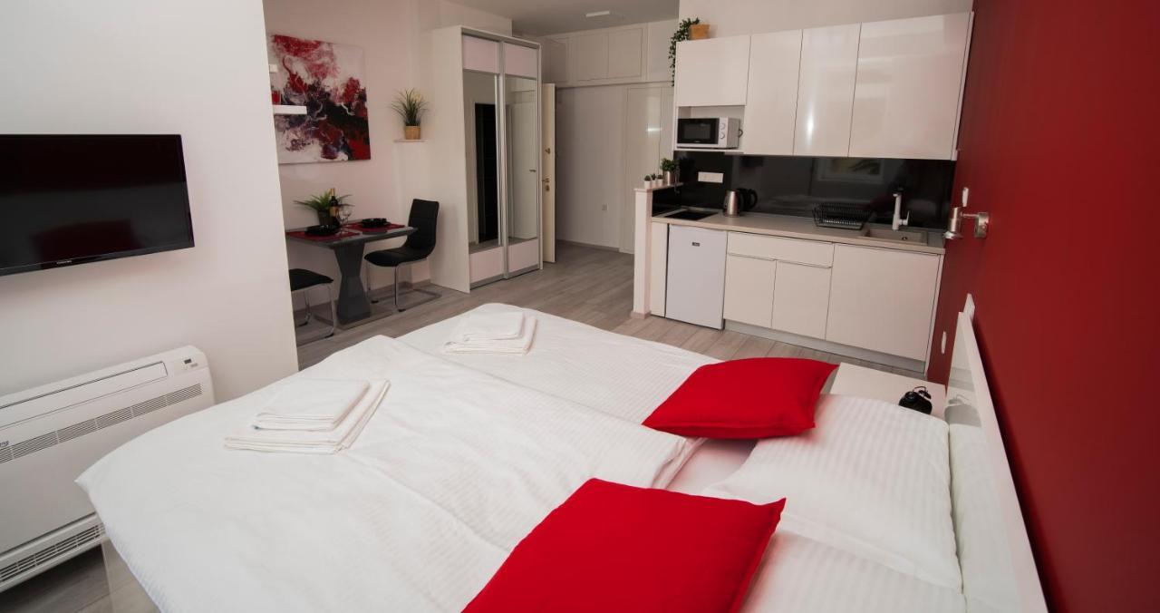 זאגרב Apartments Kruc מראה חיצוני תמונה